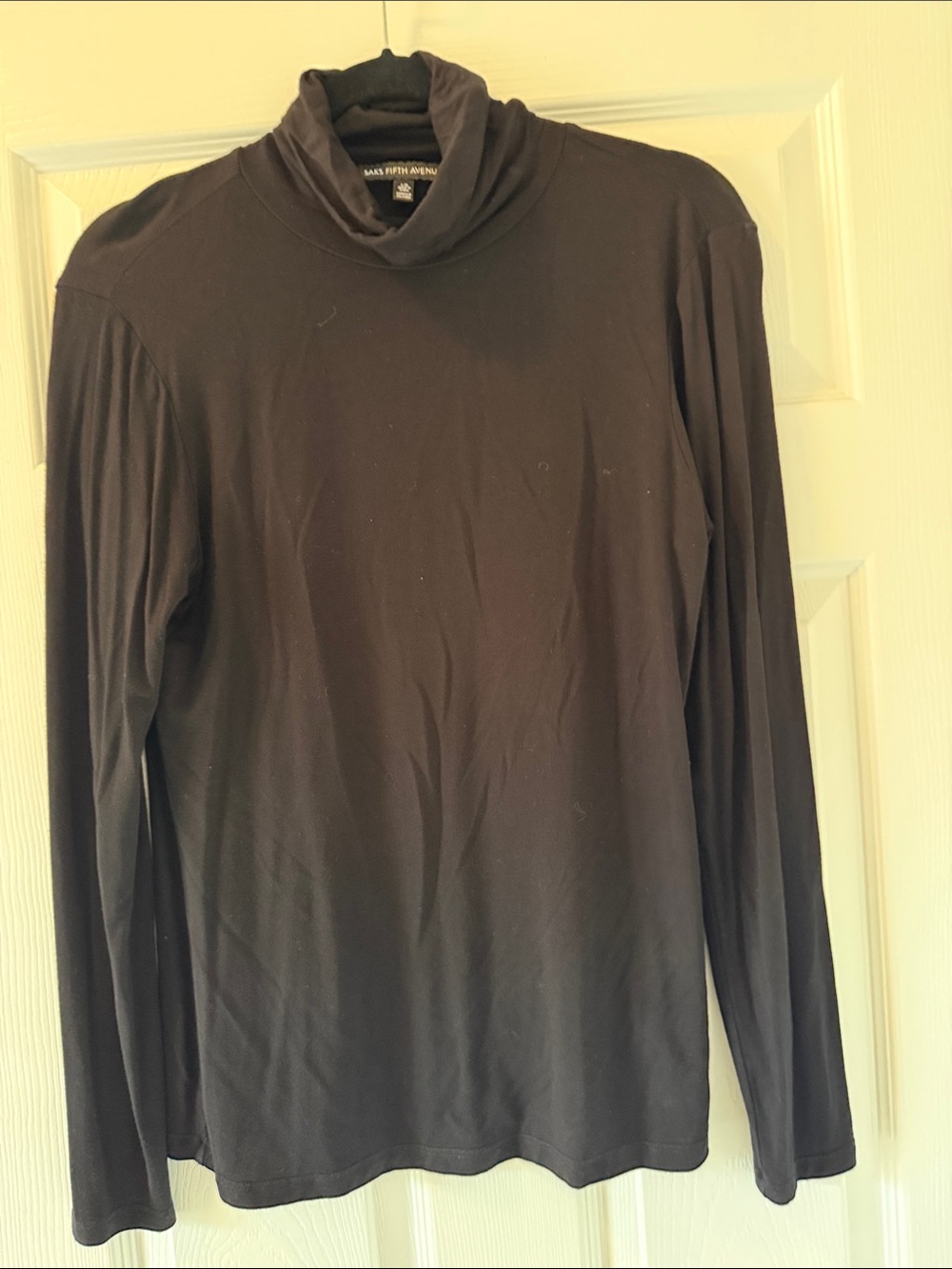 Saks Fifth Avenue Women’s Black Long-Sleeve Turtleneck